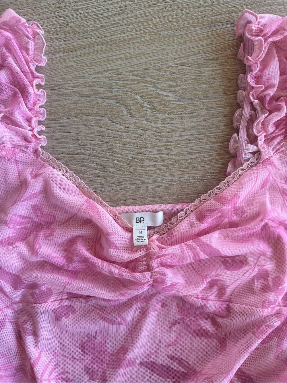bp Pink Floral mesh Ruffle Strap Camisole - Picture 3 of 3